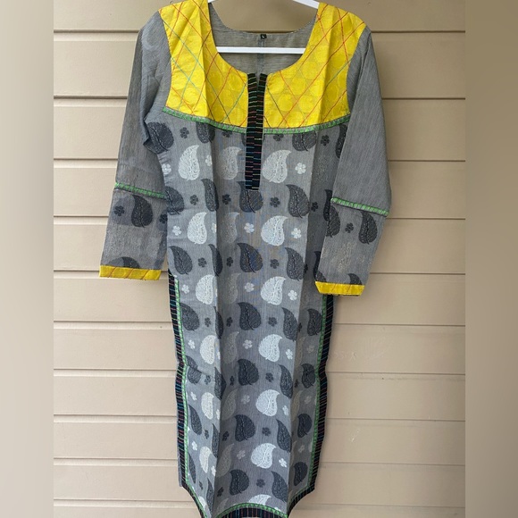 Indian kurti (maxi gown style) size L - Picture 1 of 7